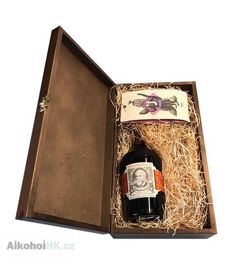 Diplomatico Mantuano + 2x sklenička v truhle 0,7 l