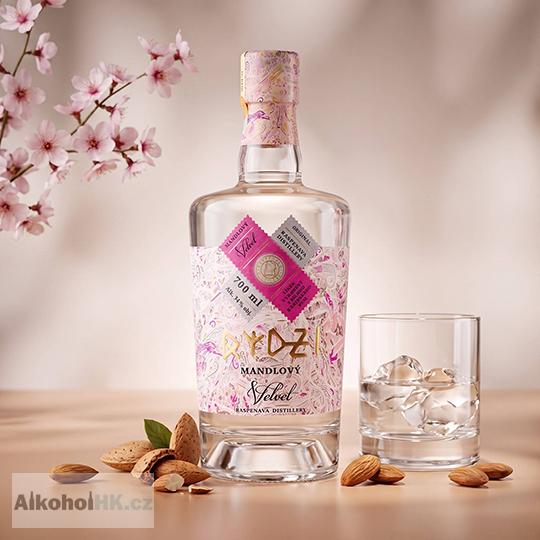 Likér Mandlový Velvet & Karibský Rum Raspenava 0,7 l