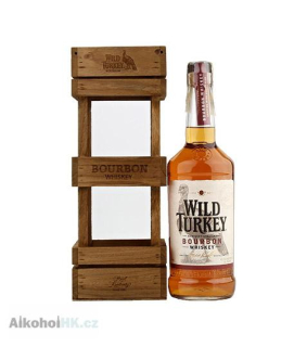 Wild Turkey 81 dřevěný box 0,7 l